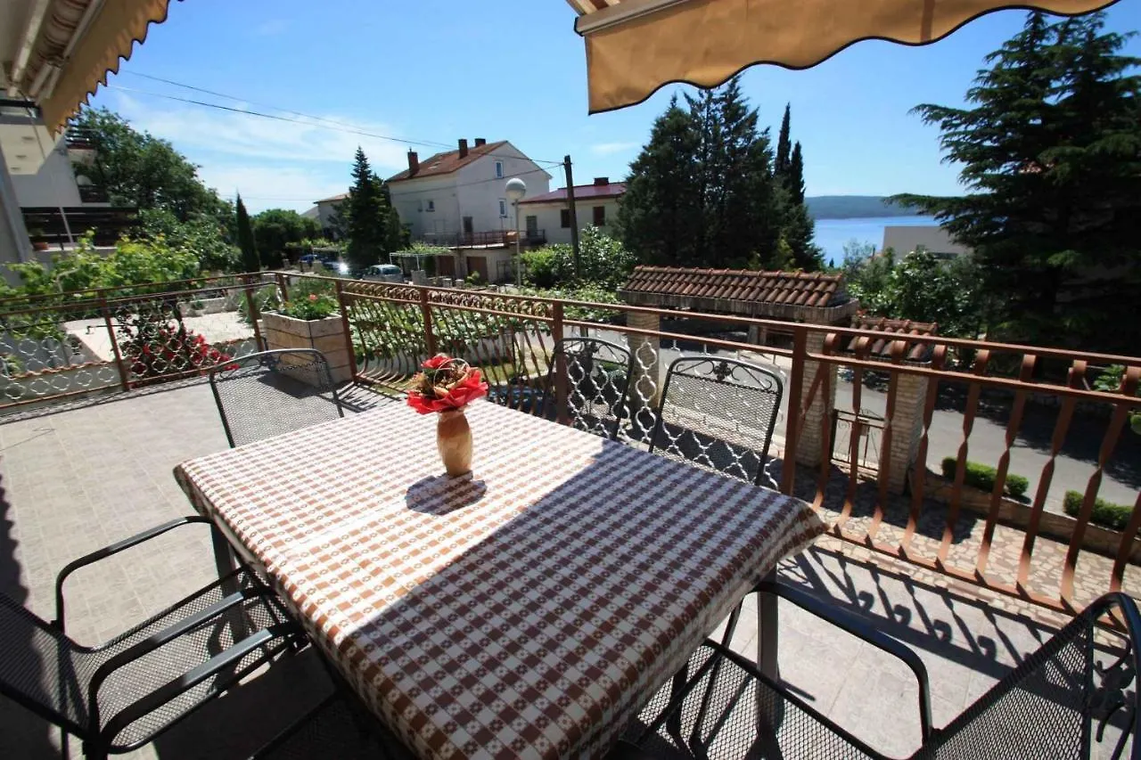 Apartments In Dramalj 5747 B