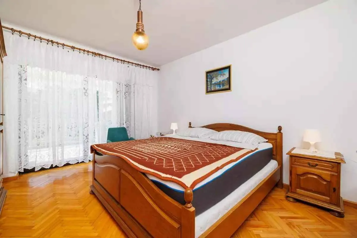 Apartments In Dramalj 5747 B Croatia